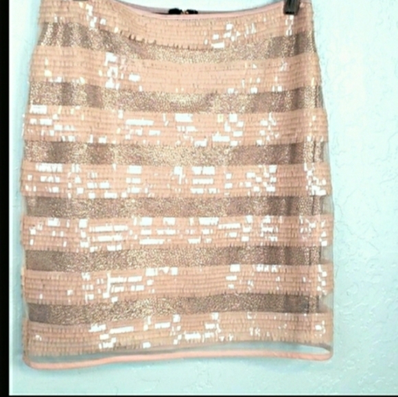 MinkPink "Eye On The Prize "rose gold skirt - Picture 12 of 13